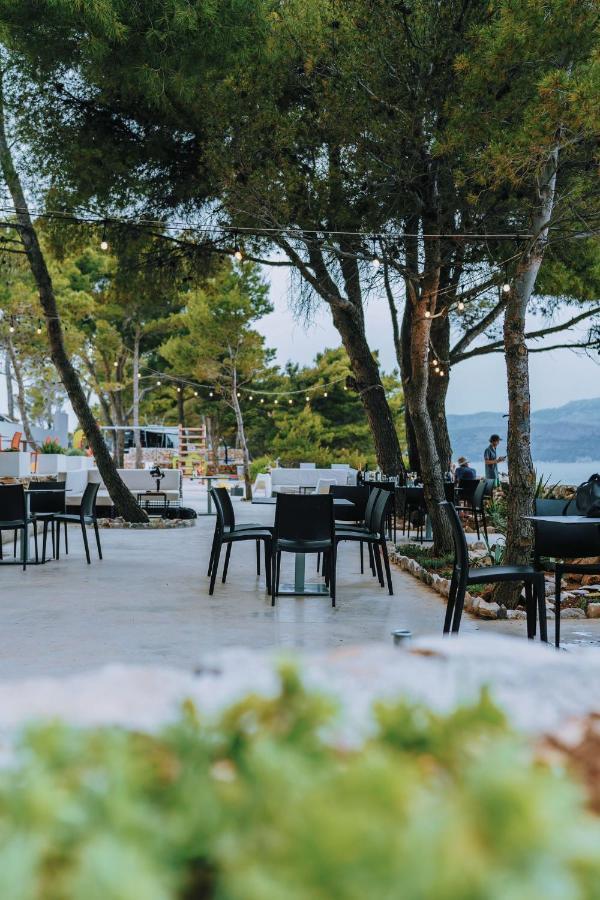 Boutique Camping Bunja سوبيتار المظهر الخارجي الصورة