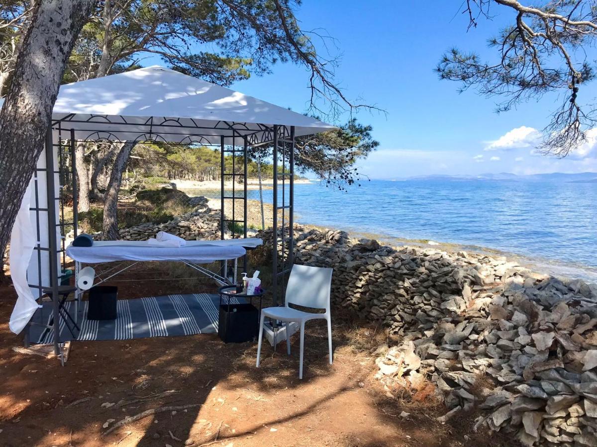 Boutique Camping Bunja سوبيتار المظهر الخارجي الصورة
